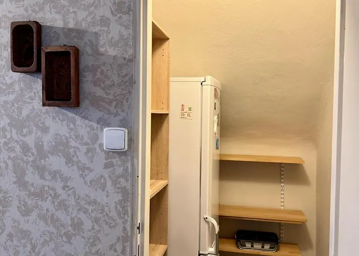 Prvorepublikovy Dum Se Zahradou Apartment