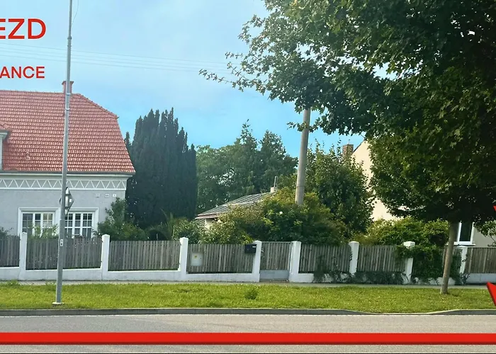 Prvorepublikovy Dum Se Zahradou Apartment Podivin